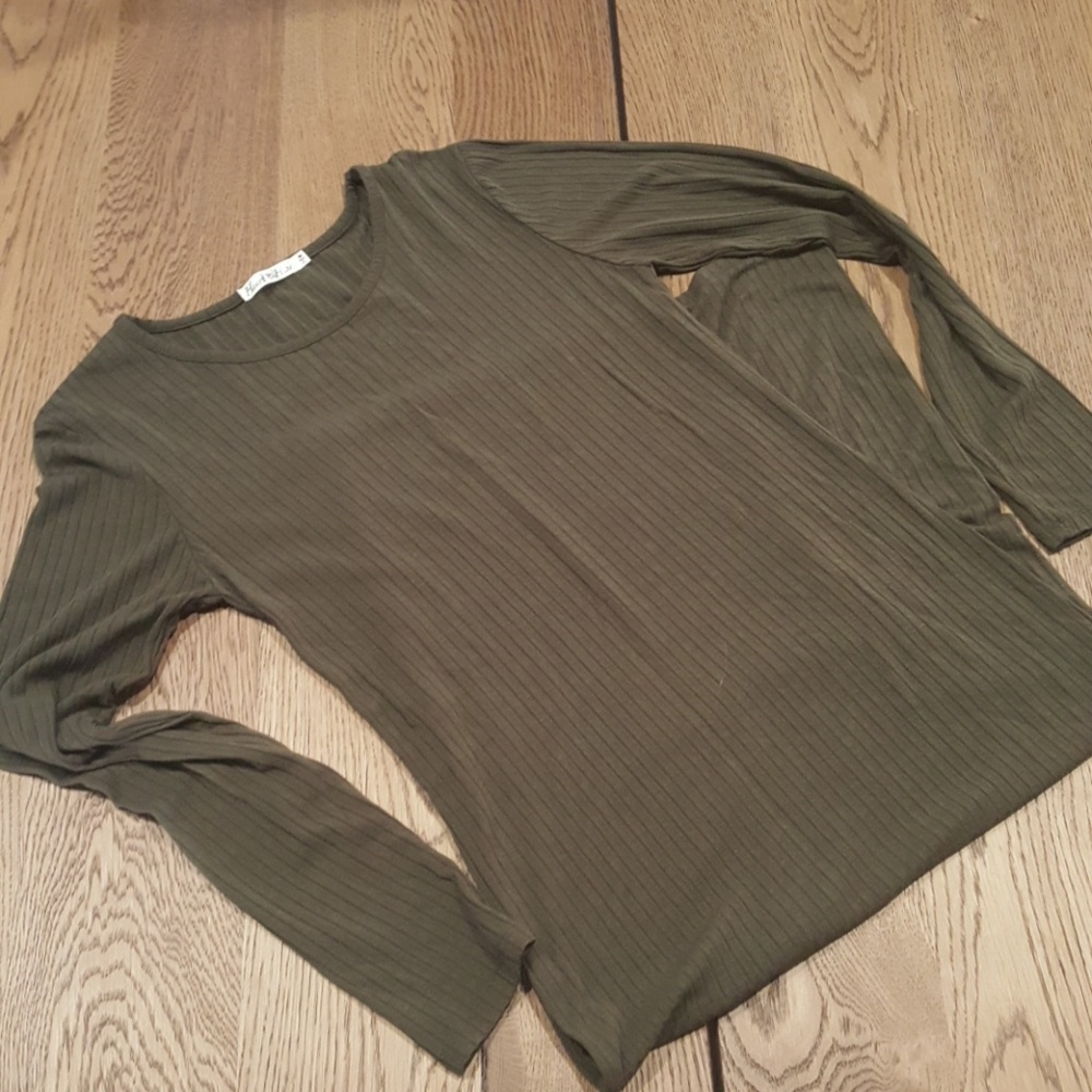 Army green long sleeve midi dress